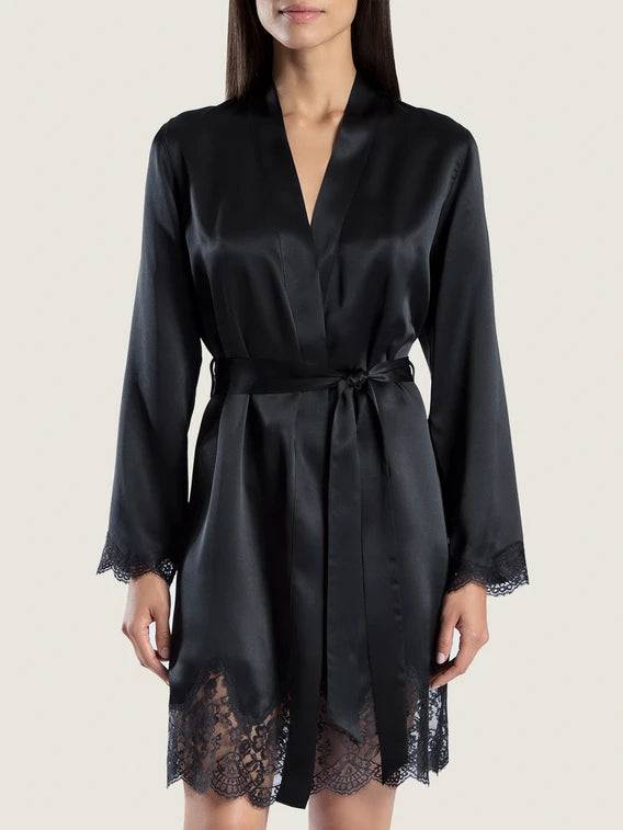 SOIE D'AMOUR KIMONO AUS SEIDE | NOIR